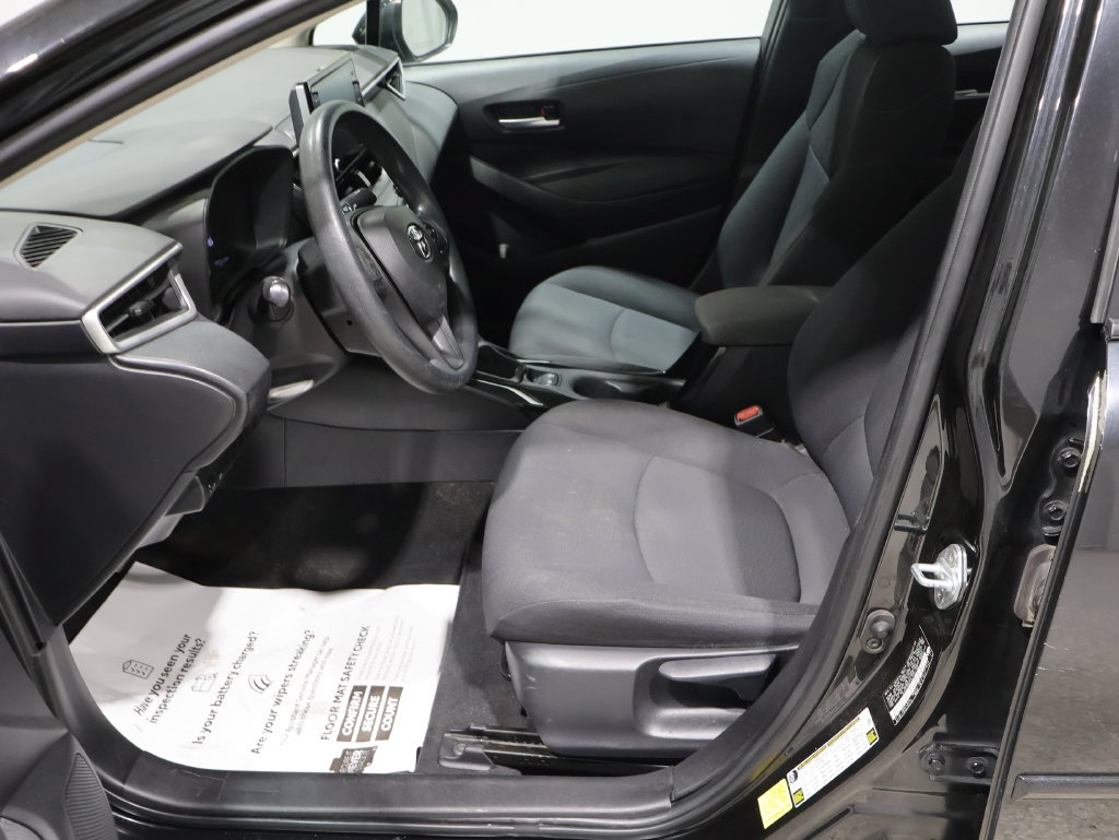 Used 2020 Toyota Corolla LE FWD image 10