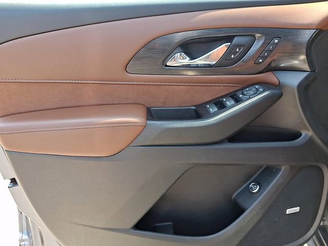 Used 2020 Chevrolet Traverse High Country AWD/4WD image 12