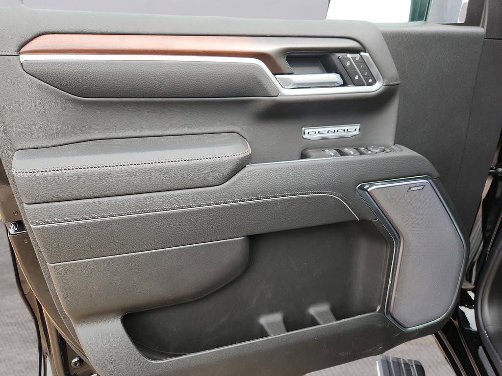 New 2026 GMC Sierra 1500 Denali w/ Technology Package image 14