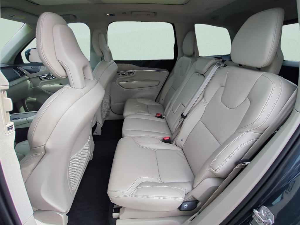 Used 2022 Volvo XC90 T6 Inscription AWD/4WD image 10