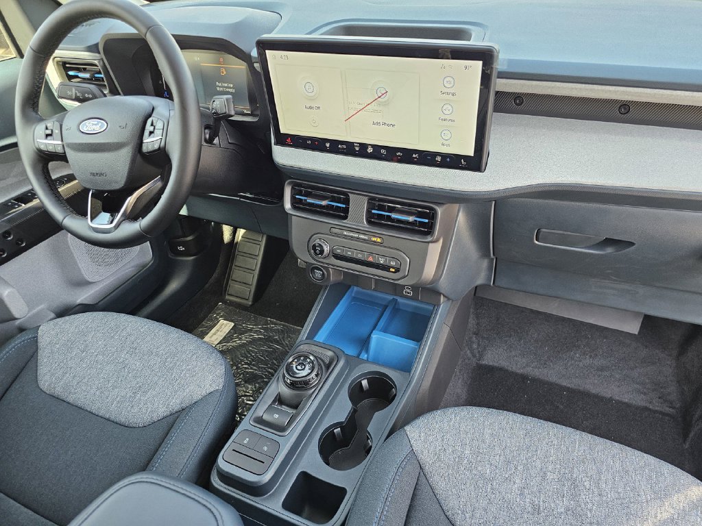 Used 2026 Ford Maverick XLT w/ XLT Luxury Package FWD image 9