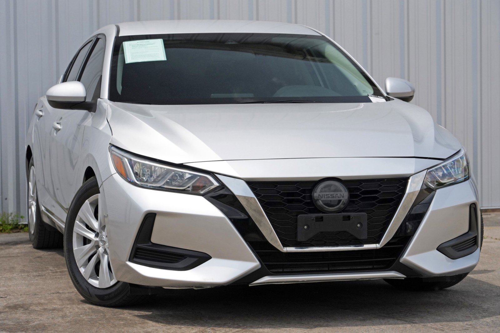 Used 2022 Nissan Sentra S FWD image 2