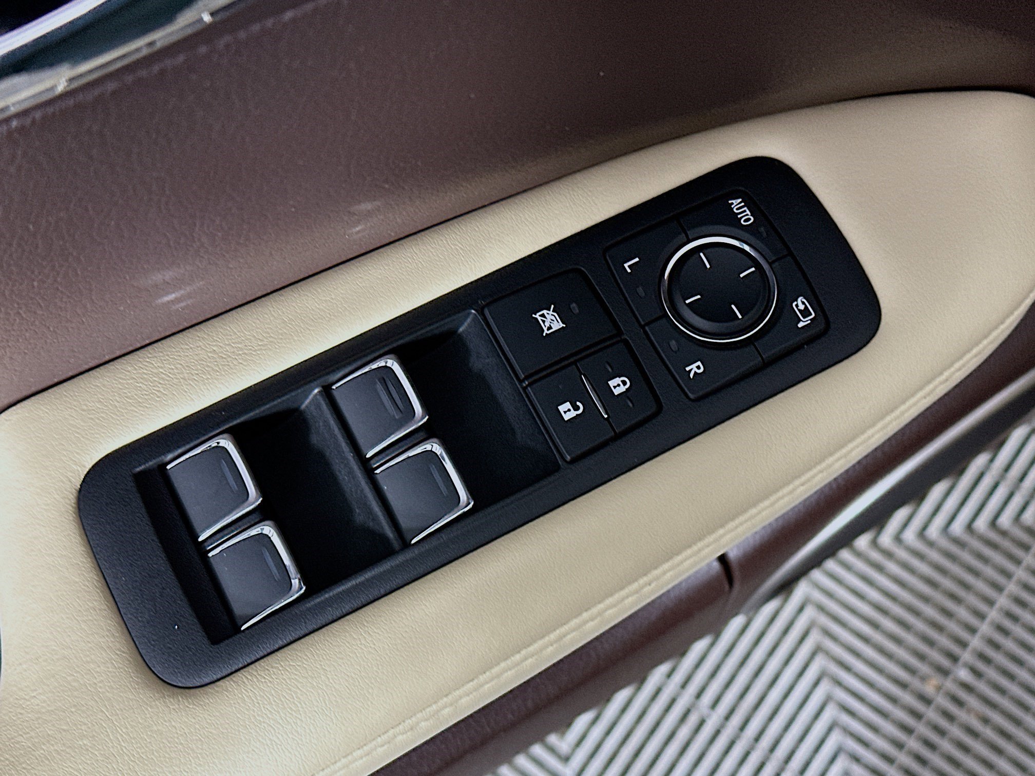 Used 2019 Lexus RX 350 FWD image 18