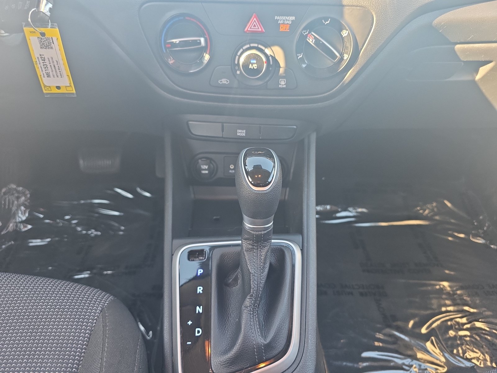 Certified 2021 Hyundai Accent SE FWD image 12