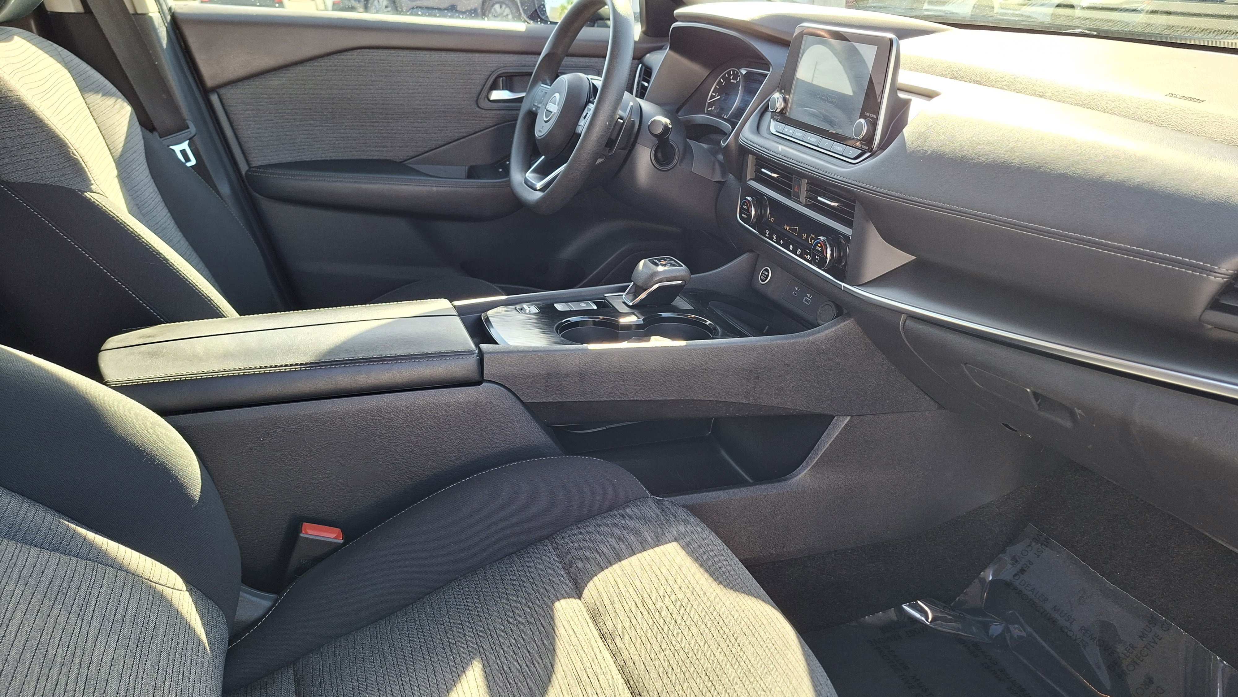 Certified 2023 Nissan Rogue SV image 22