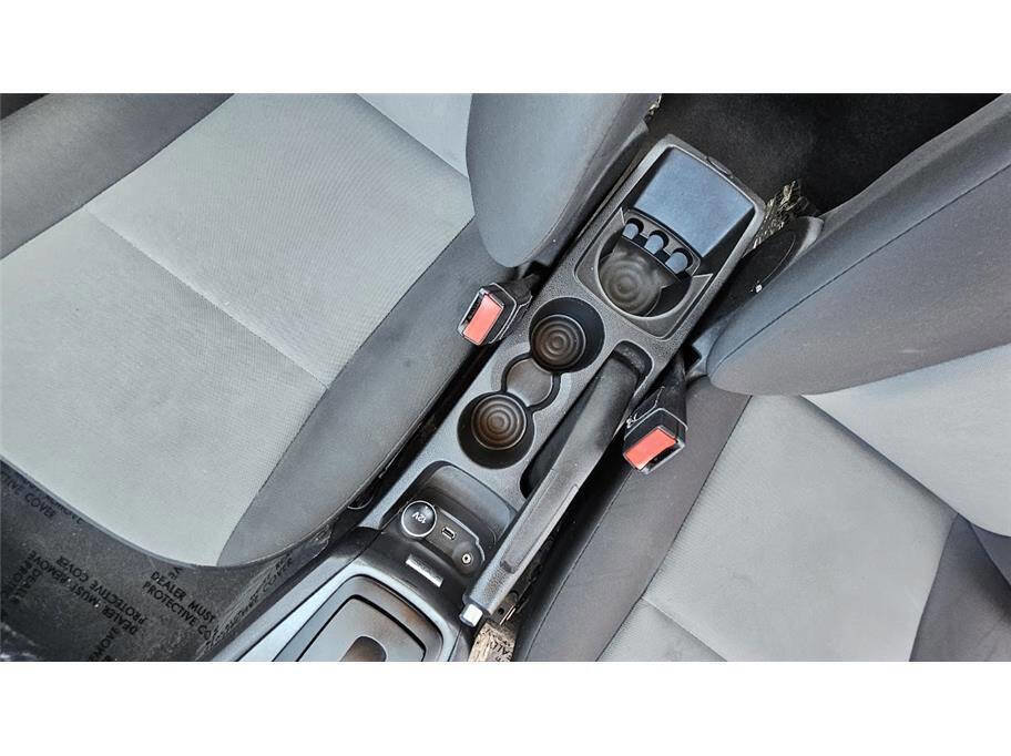 Used 2015 Ford Fiesta S image 34