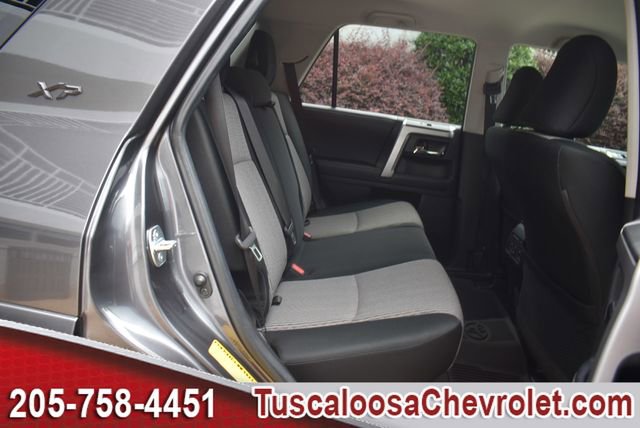 Used 2022 Toyota 4Runner SR5 RWD image 22