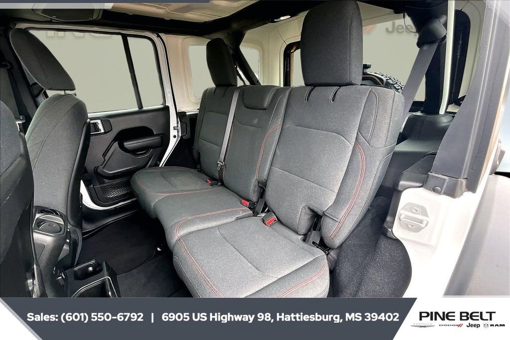 Used 2024 Jeep Wrangler Unlimited Rubicon image 19