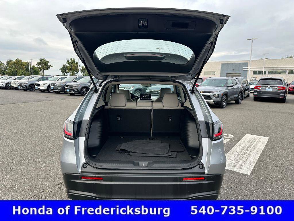 Used 2023 Honda HR-V LX image 33