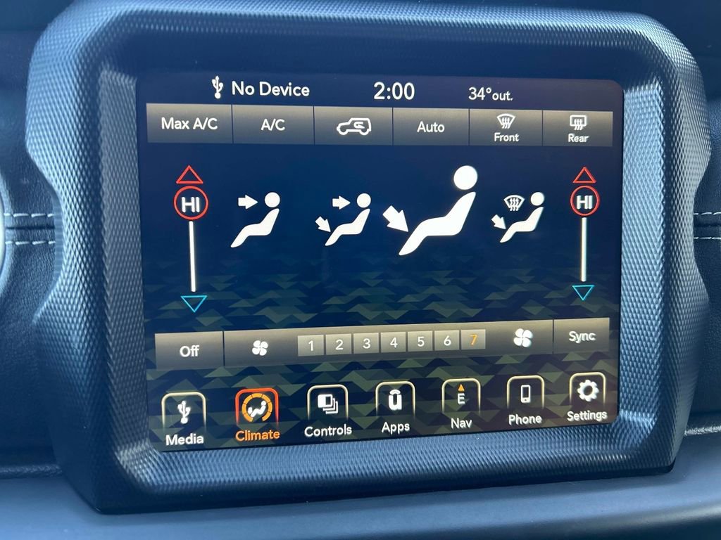 Used 2023 Jeep Wrangler Unlimited Sahara image 30