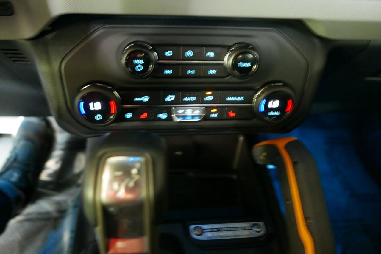 Used 2021 Ford Bronco Badlands AWD/4WD image 16