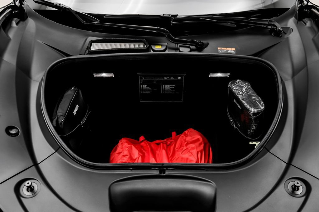 Used 2023 Ferrari F8 Tributo RWD image 62
