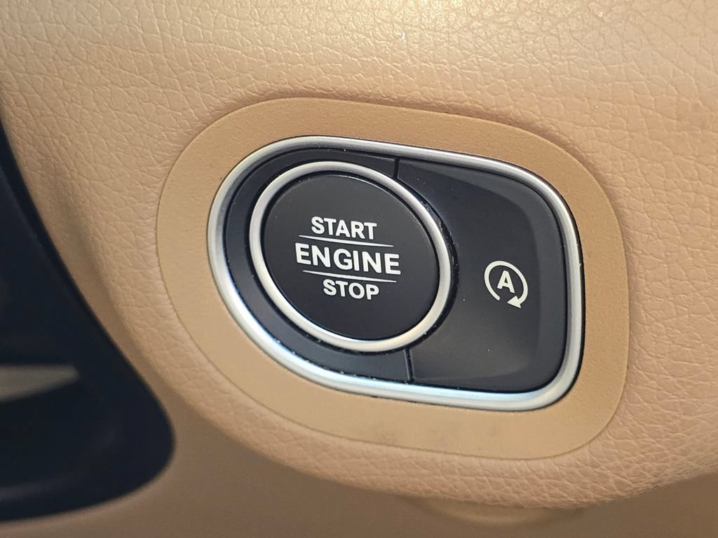 Used 2024 Mercedes-Benz GLE 350 4MATIC image 37