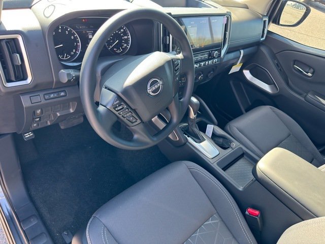 New 2026 Nissan Frontier SV w/ Tow Package RWD image 15