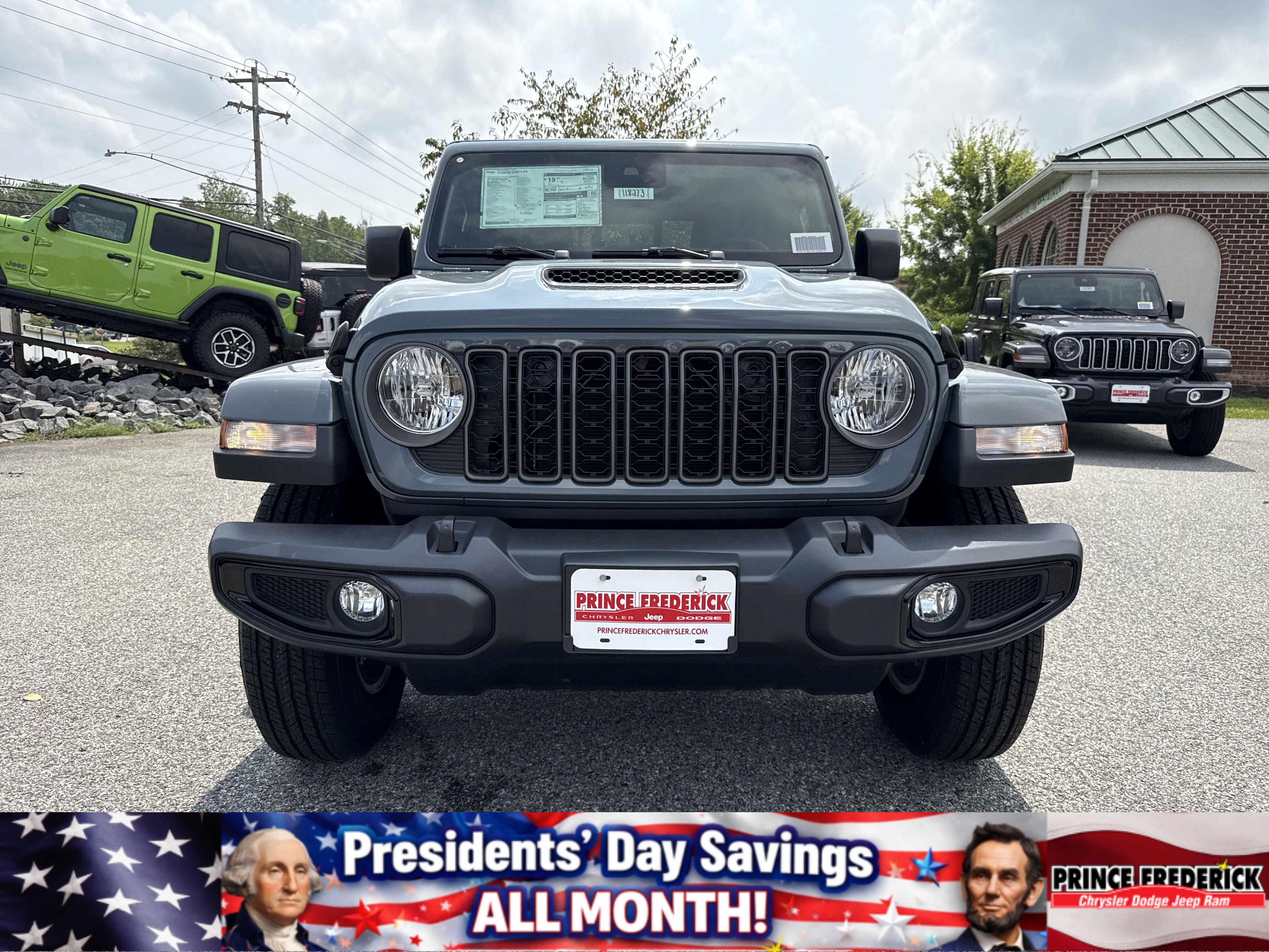 New 2025 Jeep Gladiator Sport image 8