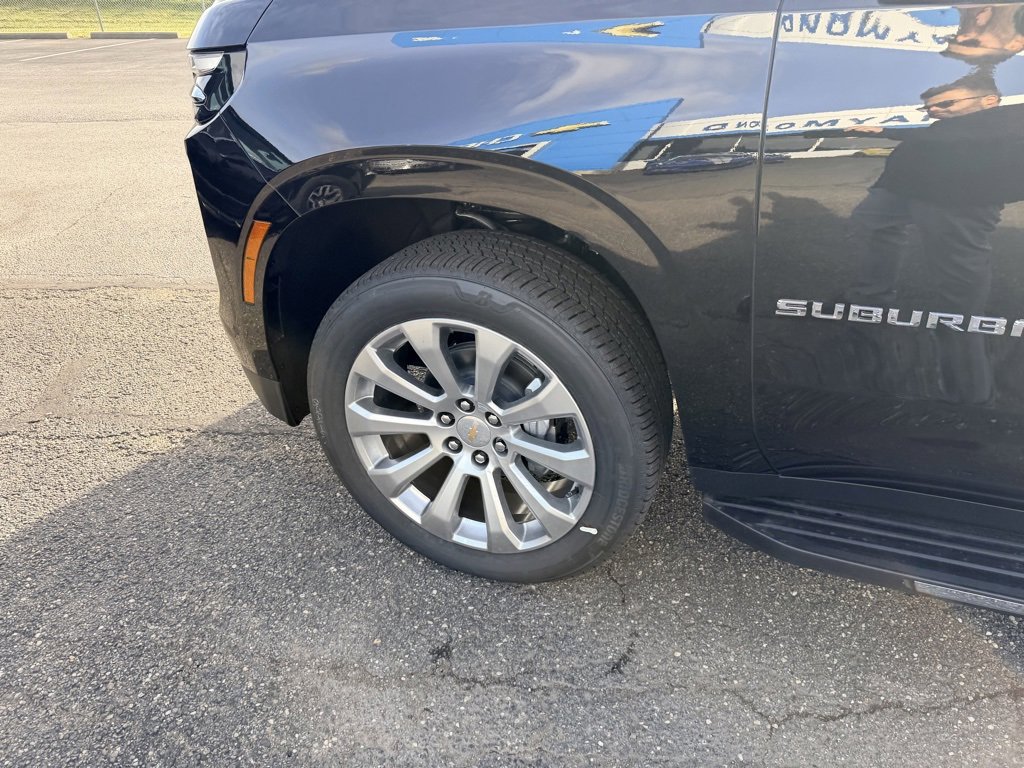 New 2026 Chevrolet Suburban Premier image 11