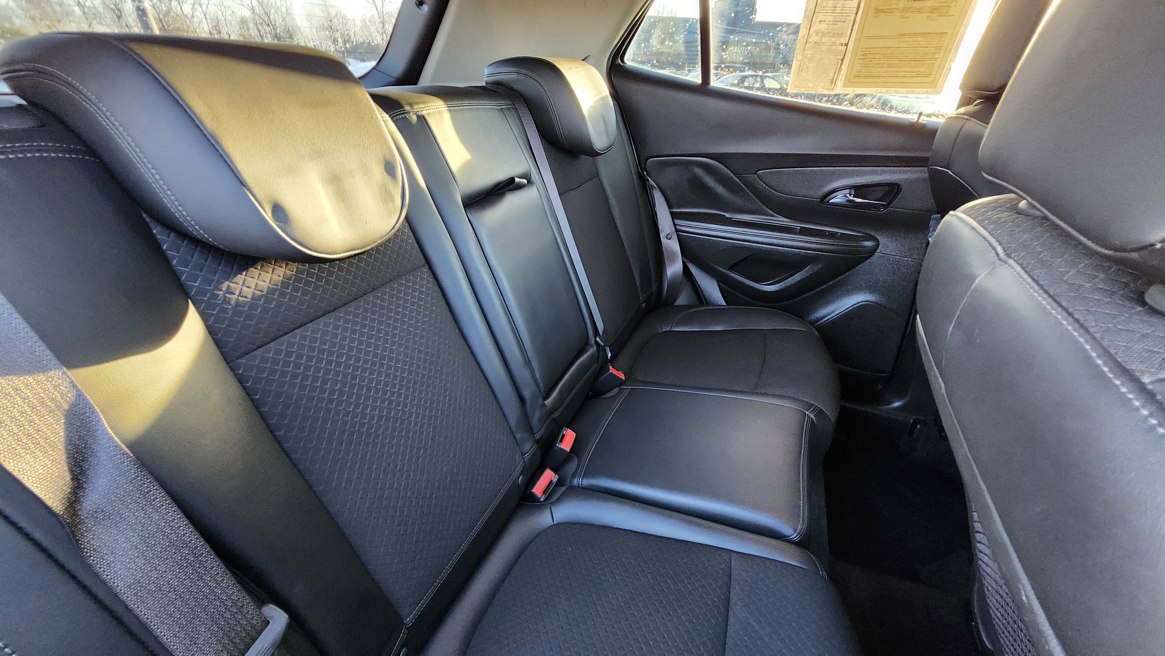 Used 2018 Buick Encore Preferred w/ Experience Buick Package image 19