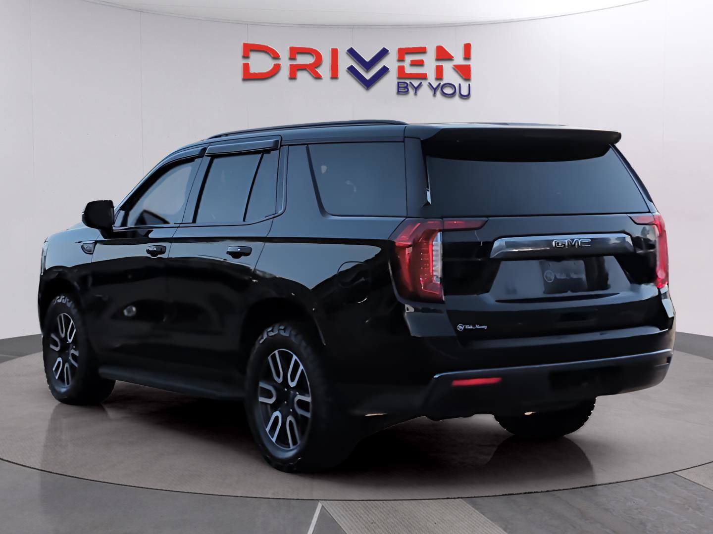 Used 2023 GMC Yukon AT4 w/ Max Trailering Package AWD/4WD image 3