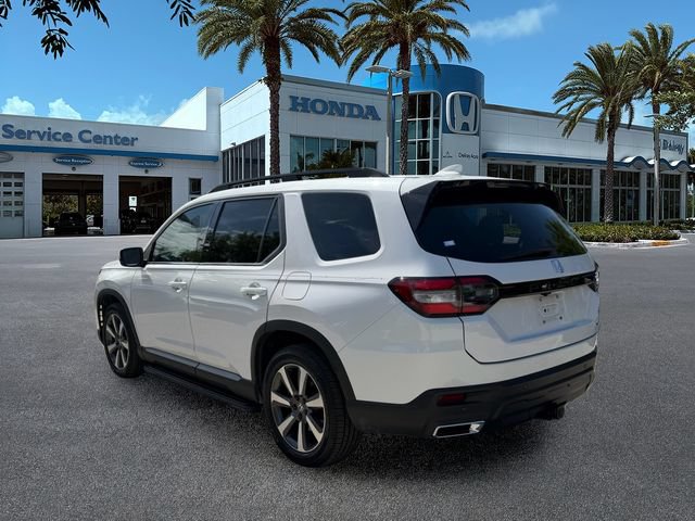 Used 2024 Honda Pilot Touring image 6