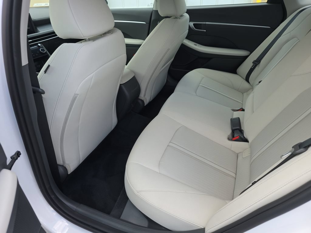 New 2026 Hyundai Sonata SEL FWD image 29