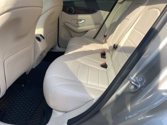 Used 2021 Mercedes-Benz GLC 300 image 14