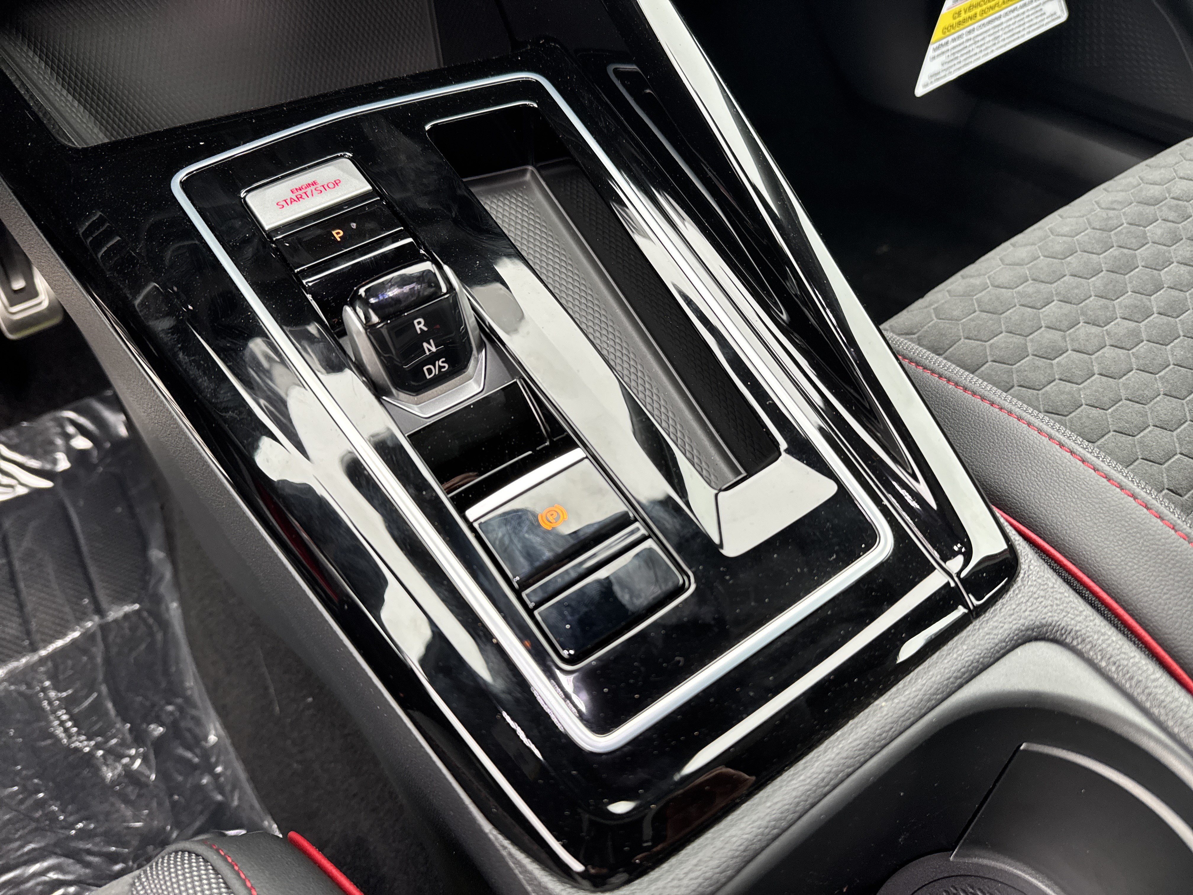 New 2026 Volkswagen Golf SE FWD image 28