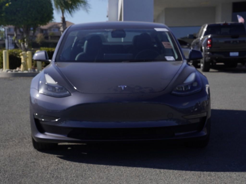 Used 2023 Tesla Model 3 Standard Range image 9