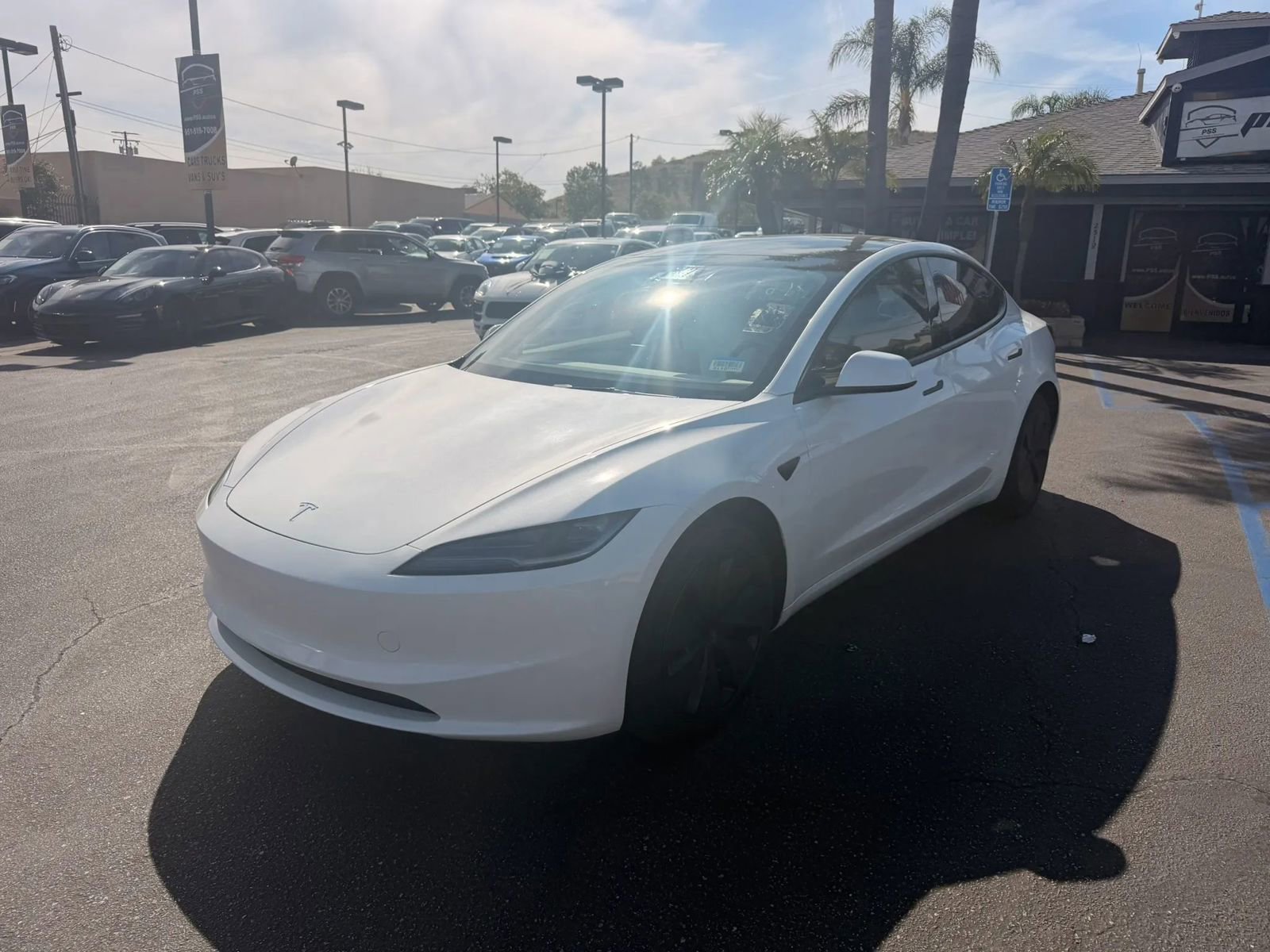 Used 2025 Tesla Model 3 RWD image 3