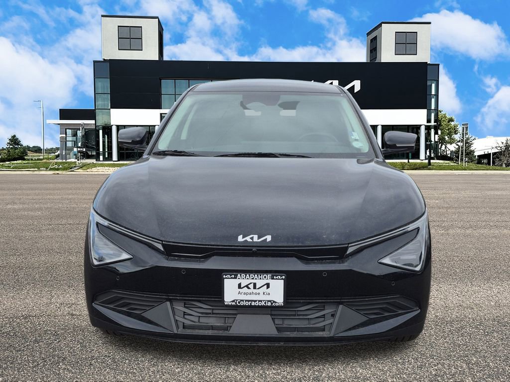 New 2025 Kia EV6 Light w/ Light LR Technology Package image 3