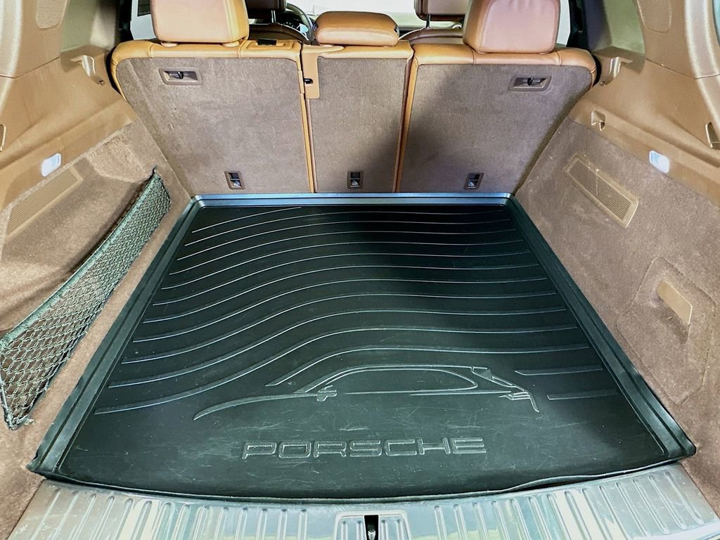 Used 2019 Porsche Cayenne image 34