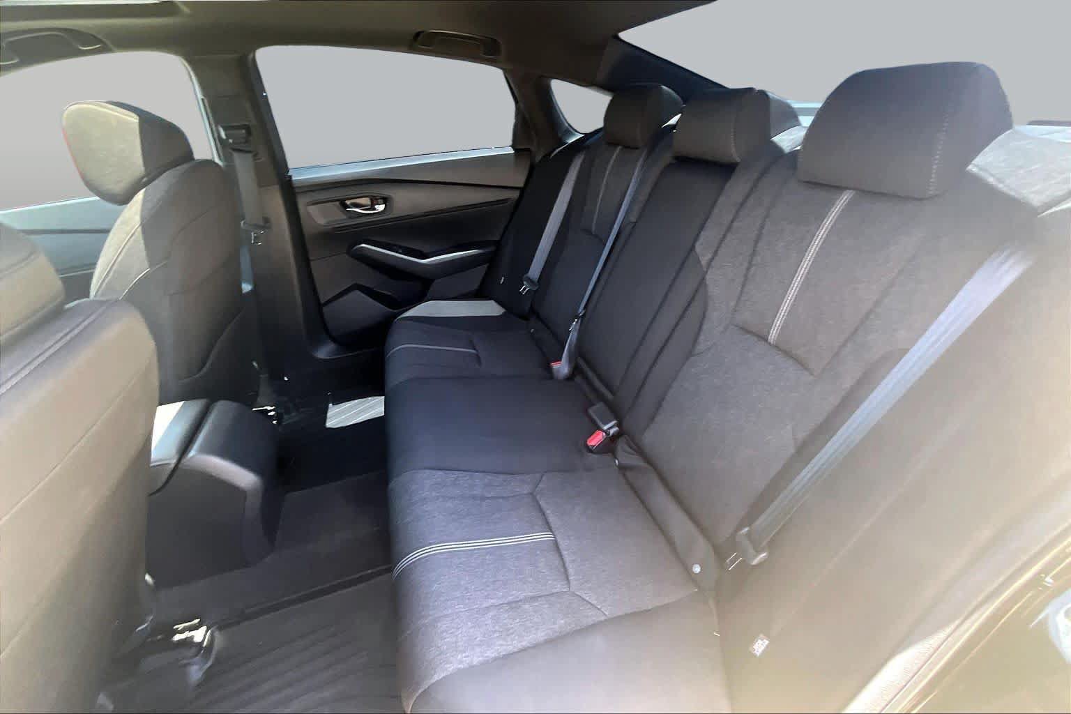 Used 2024 Honda Accord Sport image 19