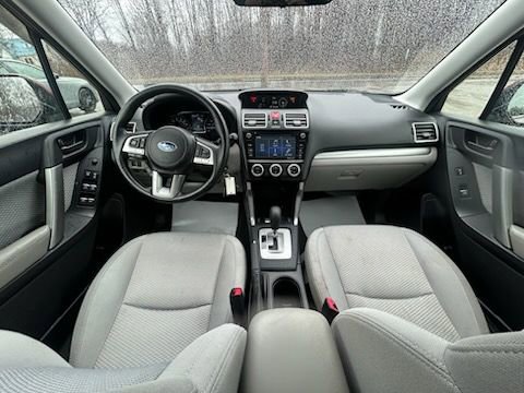 Used 2018 Subaru Forester 2.5i Premium image 16