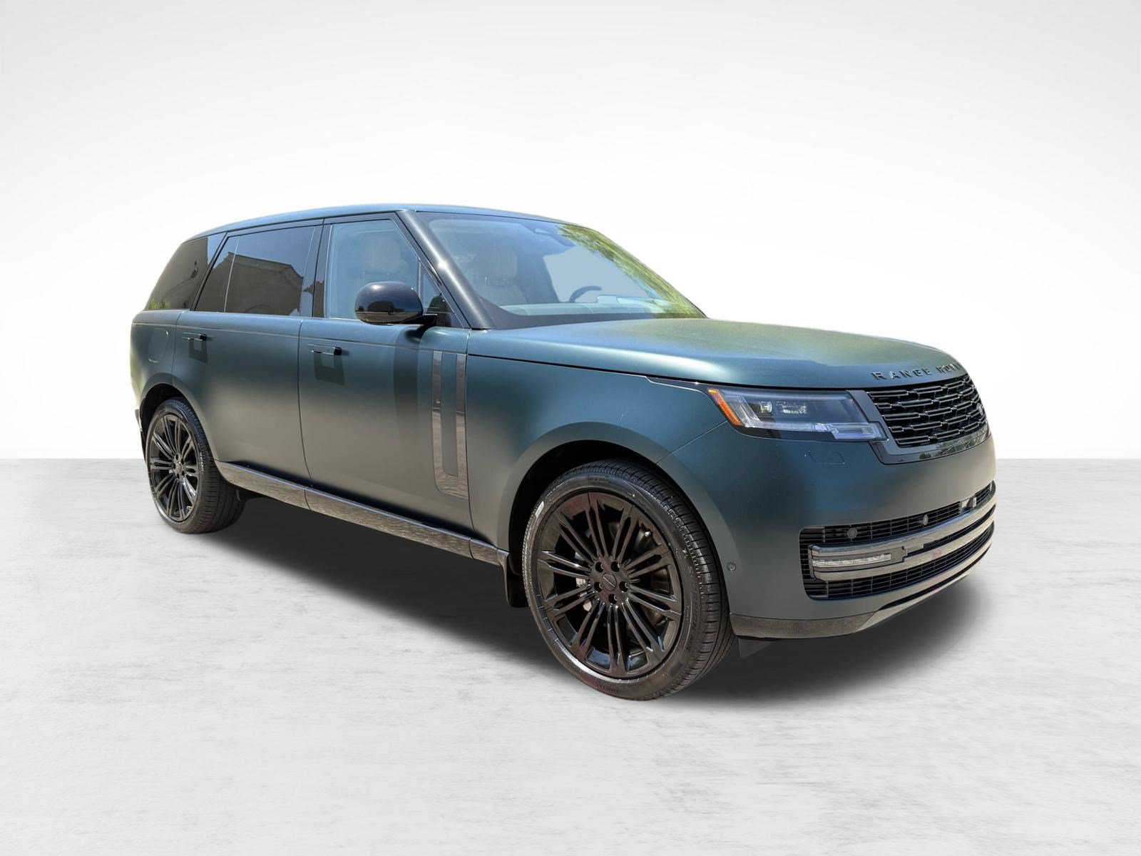 New 2026 Land Rover Range Rover Long Wheelbase SE AWD/4WD image 7