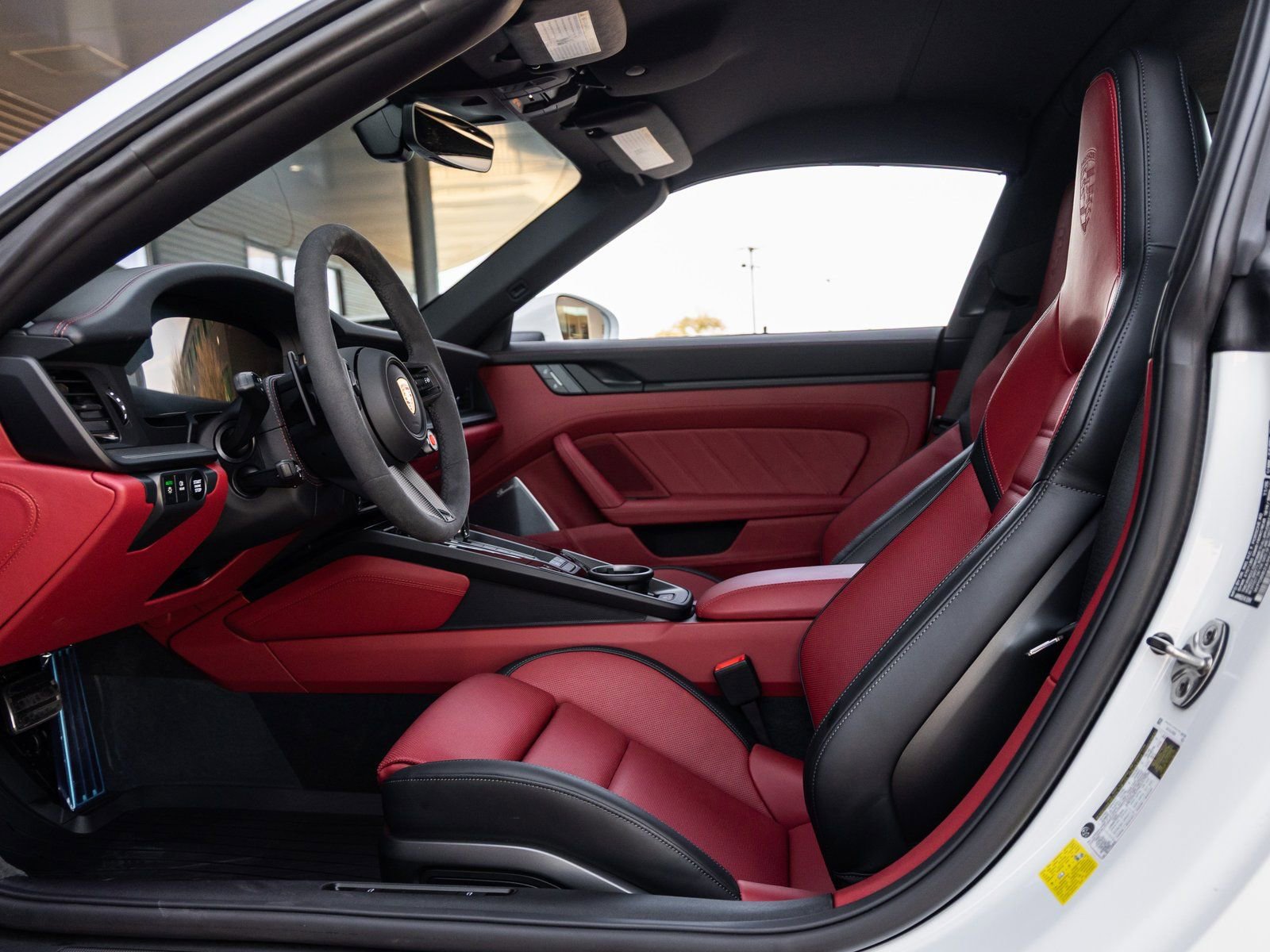 Certified 2026 Porsche 911 Targa 4 GTS image 33