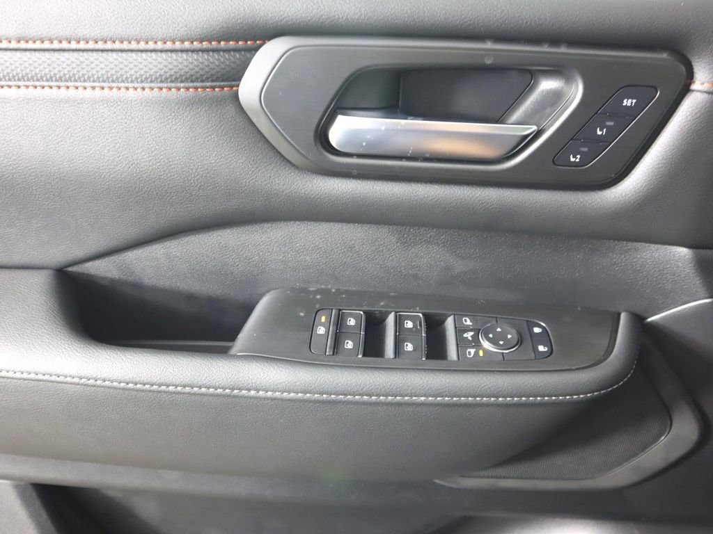 New 2026 Nissan Armada PRO-4X image 14