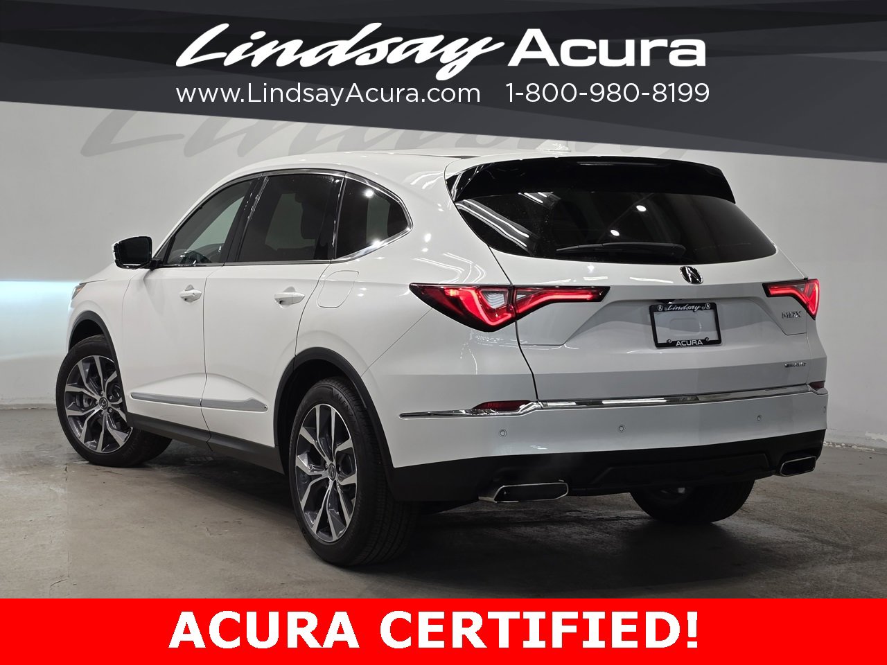 Used 2023 Acura MDX SH-AWD w/ Technology Package image 4