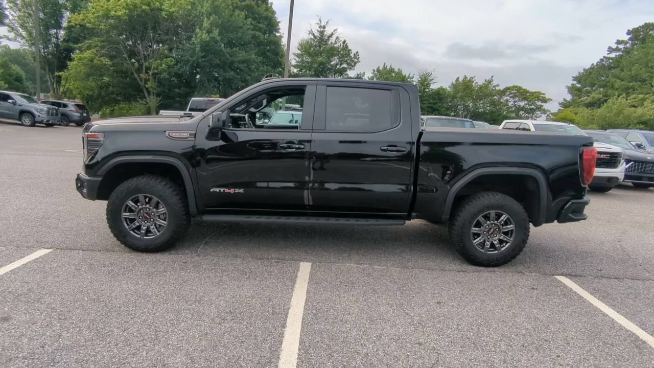 Used 2026 GMC Sierra 1500 AT4X AWD/4WD image 5
