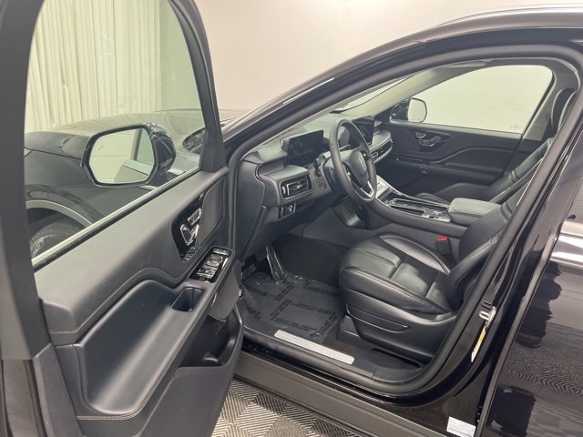 Certified 2025 Lincoln Aviator AWD image 14