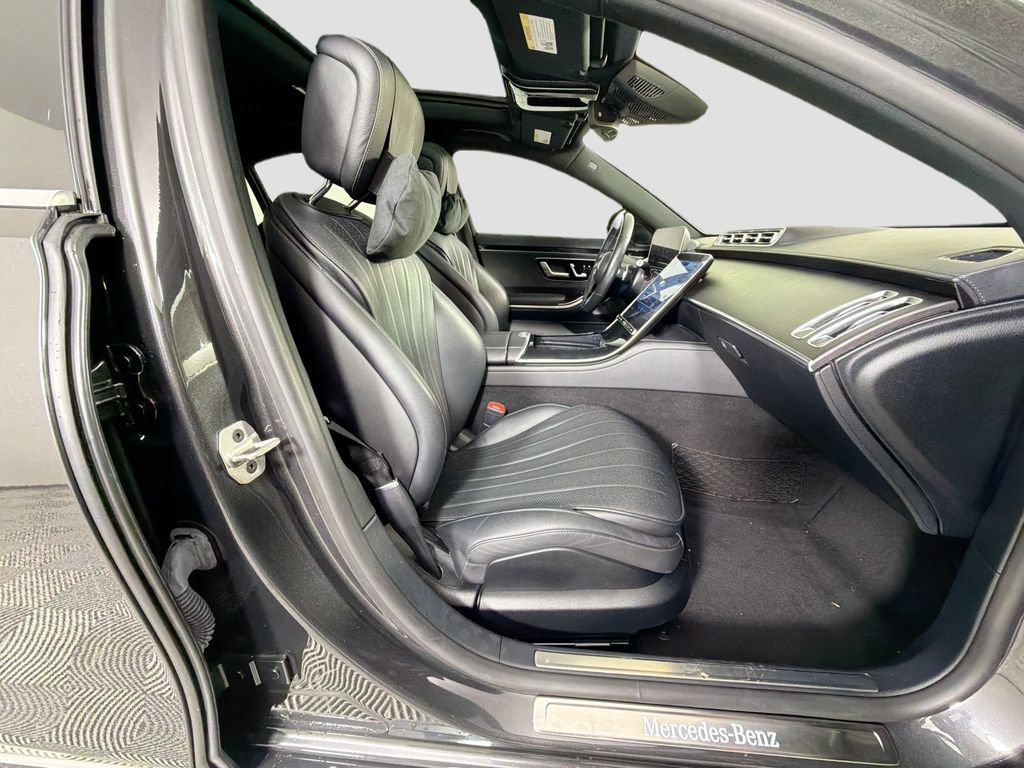 Used 2023 Mercedes-Benz S 500 4MATIC image 31