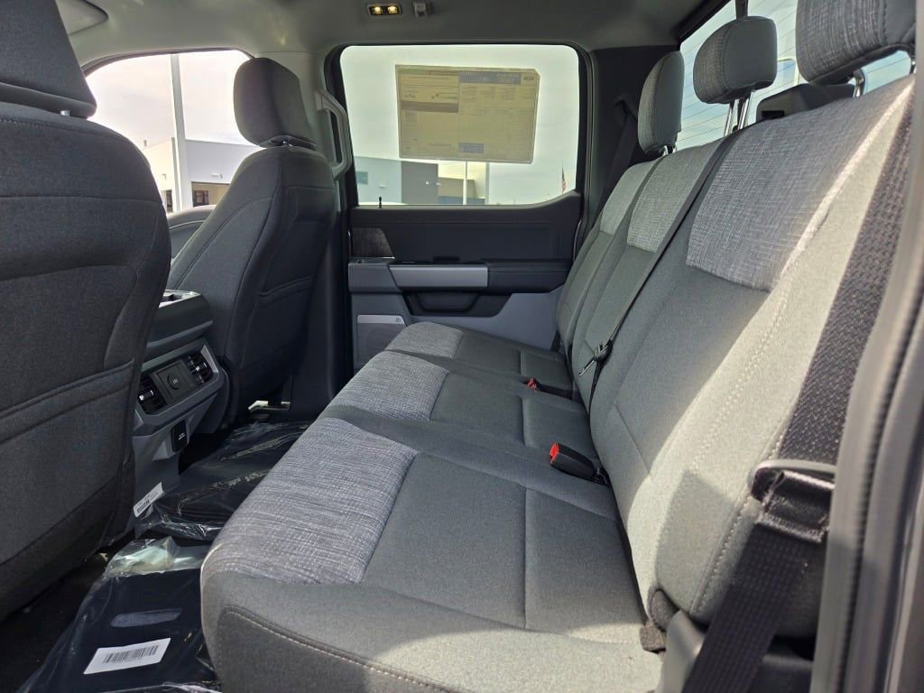New 2026 Ford F350 XLT w/ XLT Premium Package image 15
