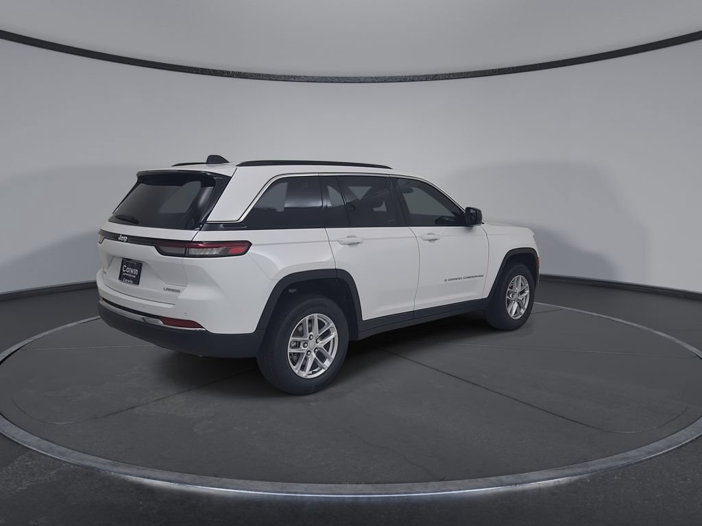New 2026 Jeep Grand Cherokee Laredo X AWD/4WD image 15