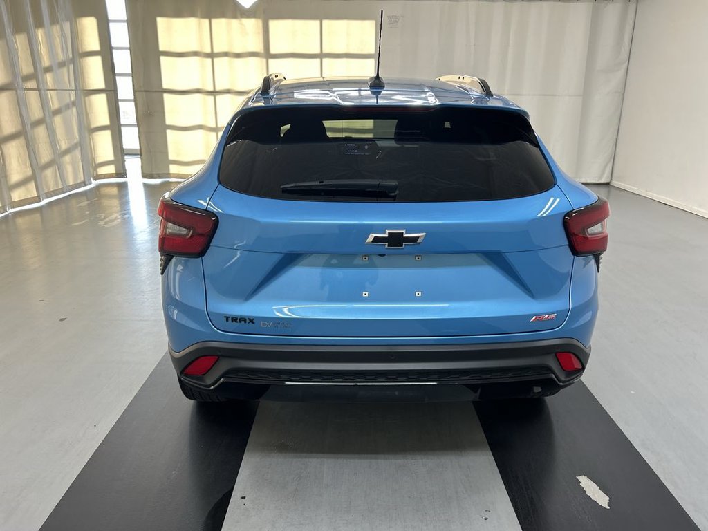 Used 2025 Chevrolet Trax RS w/ Driver Confidence Package FWD image 20
