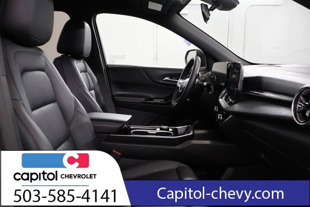Used 2026 Chevrolet Equinox LT w/ Convenience Package II FWD image 28