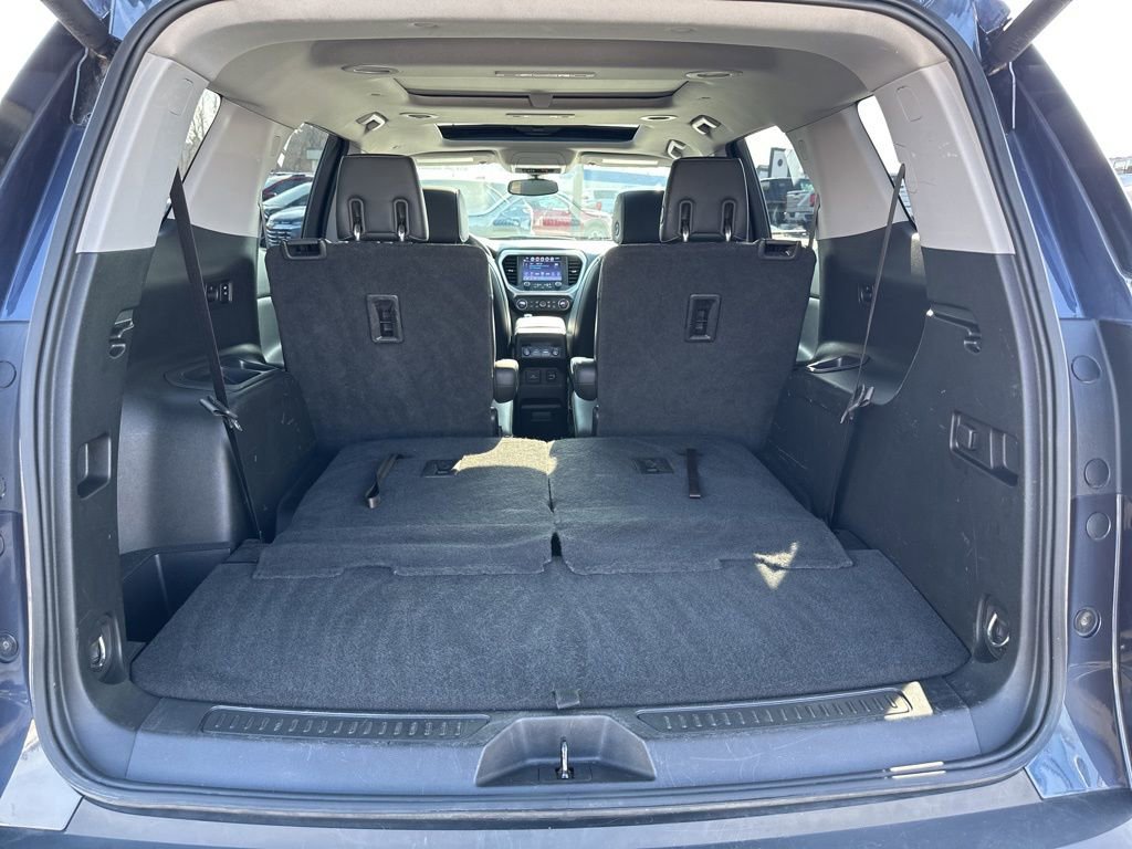 Used 2018 GMC Acadia SLT image 10