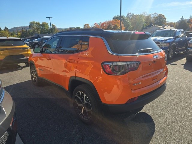New 2026 Jeep Compass Limited image 4