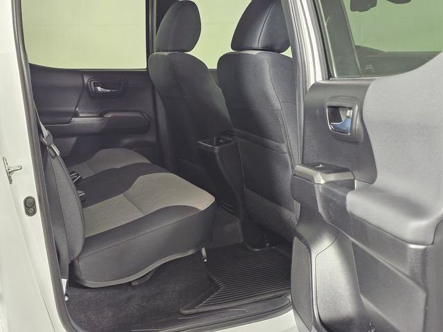 Used 2023 Toyota Tacoma TRD Off-Road AWD/4WD image 12