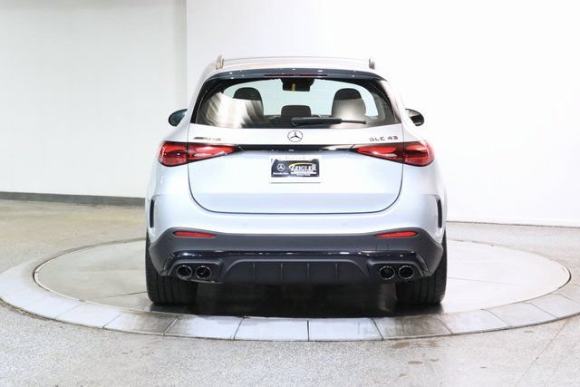 Used 2025 Mercedes-Benz GLC 43 AMG 4MATIC w/ Driver Assistance Package image 12