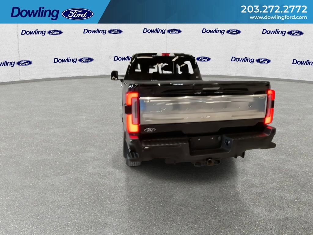 Used 2024 Ford F350 Platinum w/ FX4 Off-Road Package image 2