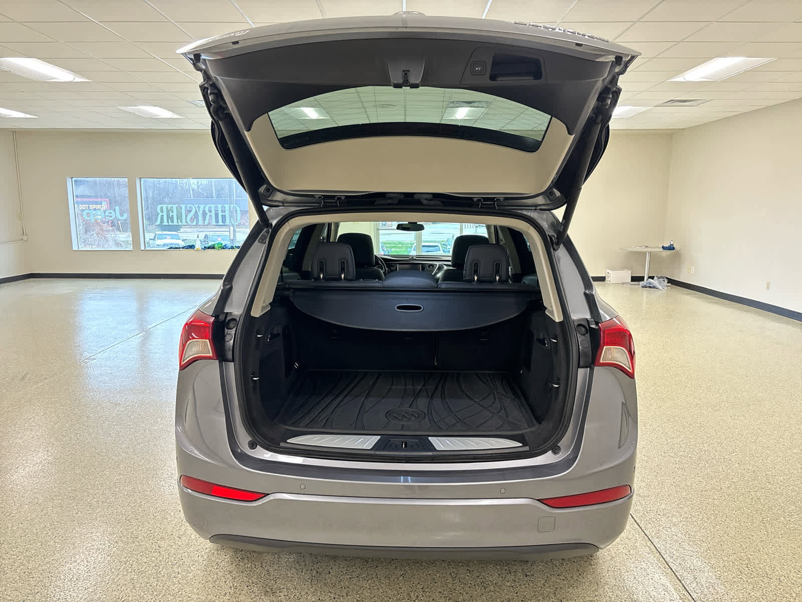 Used 2019 Buick Envision Essence image 12