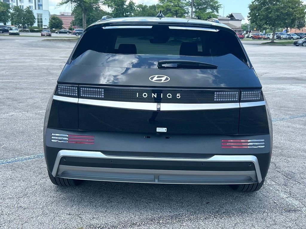 New 2025 Hyundai Ioniq 5 SEL image 6